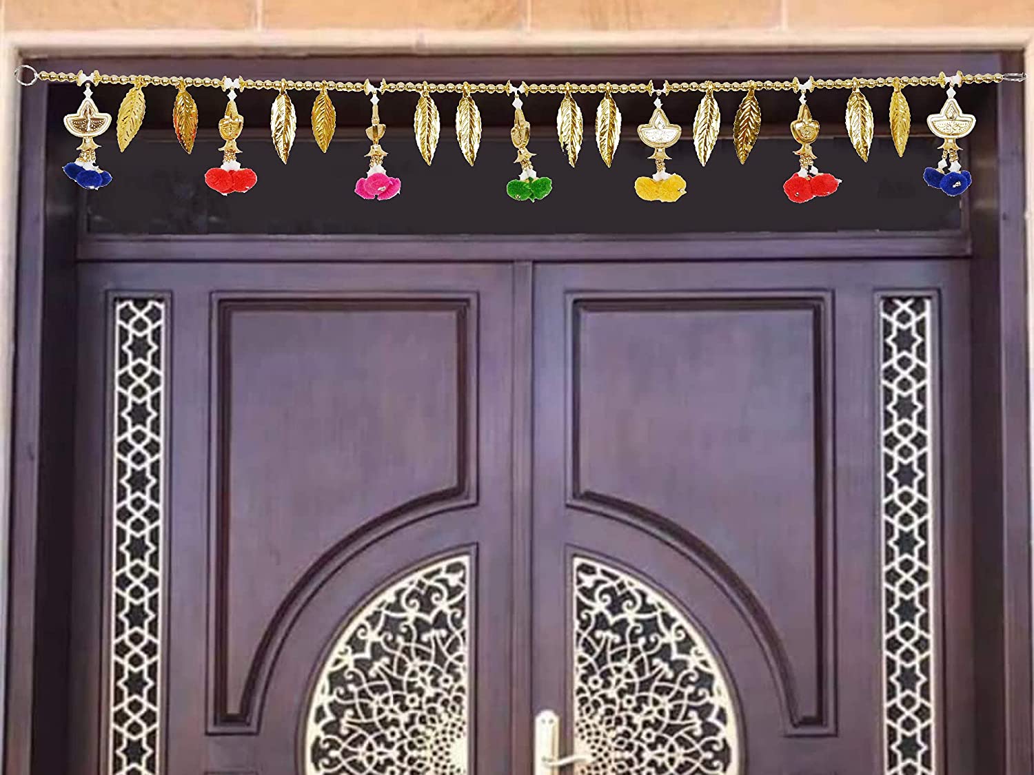 Leaf with Lamp Design Golden Bandarwal for Decoration