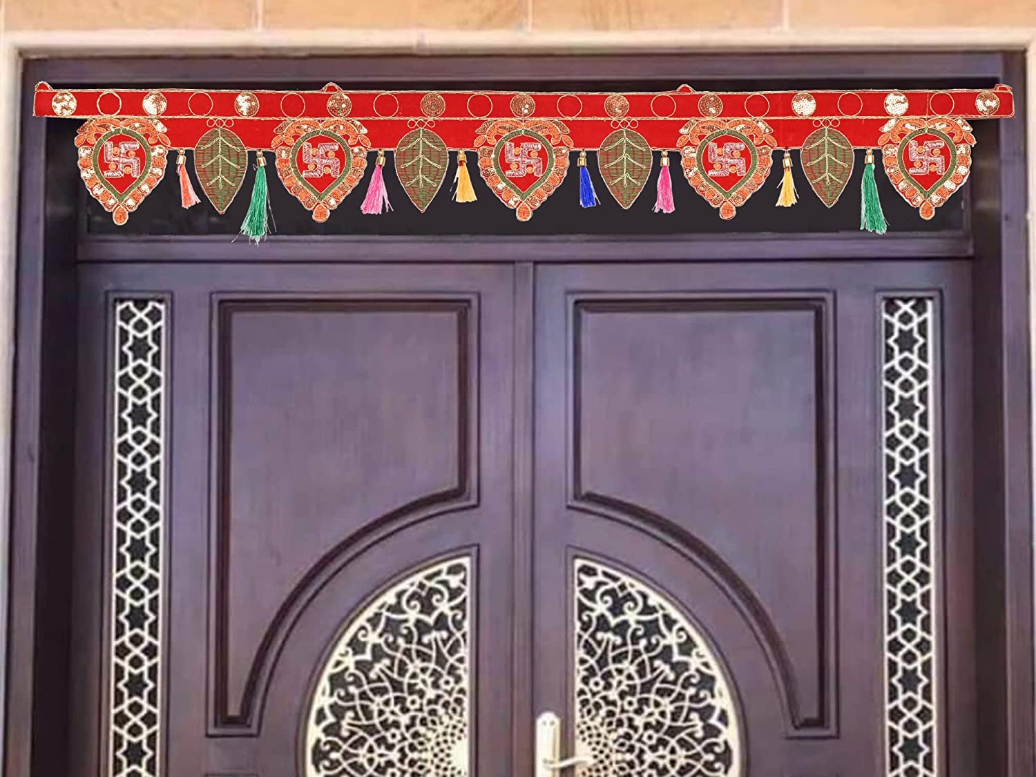 Velvet Swastik Leaf Design Door Bandarwal