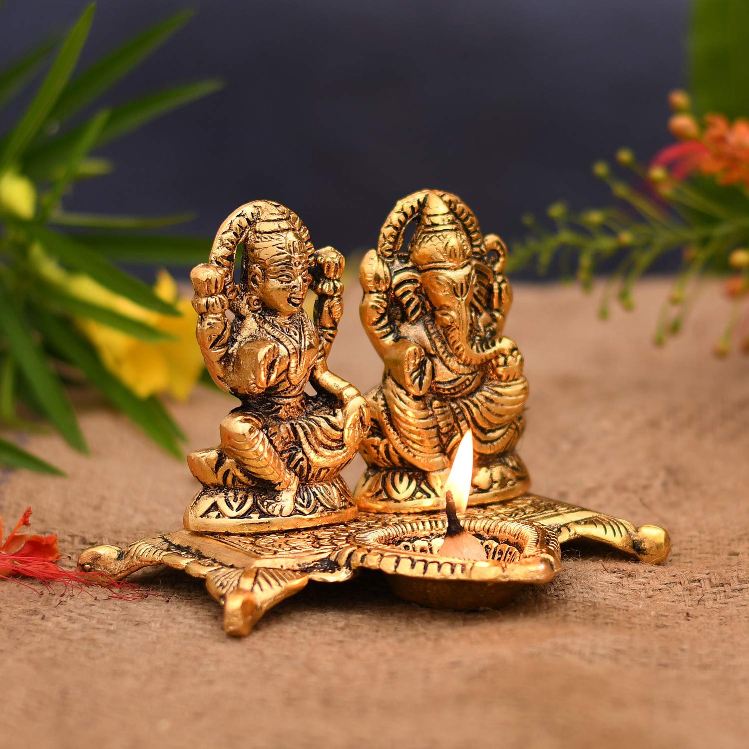 laxmi ganesh idol, lakshmi ganesha idols, laxmi ganesh murti, laxmi ganesh online, laxmi ganesh showpeice
