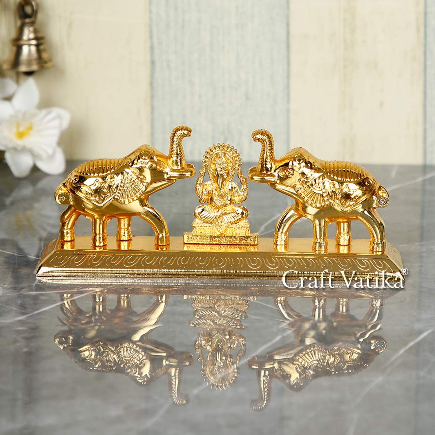 Metal Ganesha Chandan Roli Kumkum Dani Box