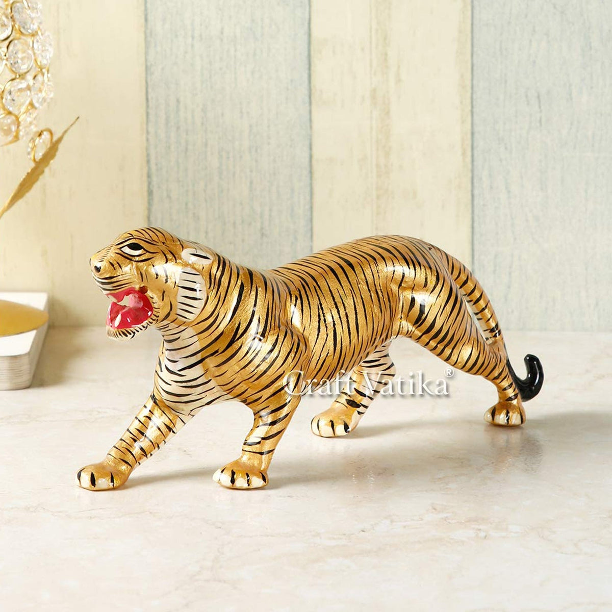  Animal Figurines