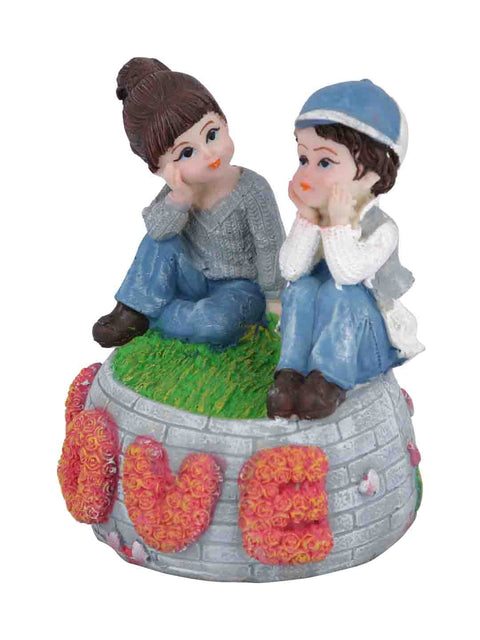 Resin Sitting Couple Table Top Showpiece CPLMAS116