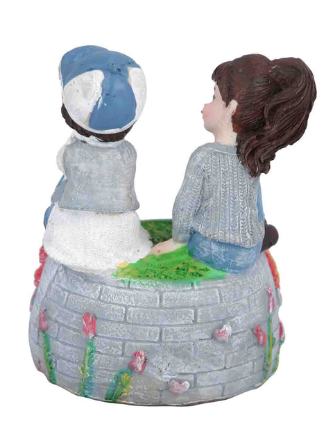 Resin Sitting Couple Table Top Showpiece CPLMAS116