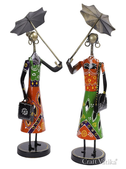 Metal Fashion Dolls With Umbrella Statue