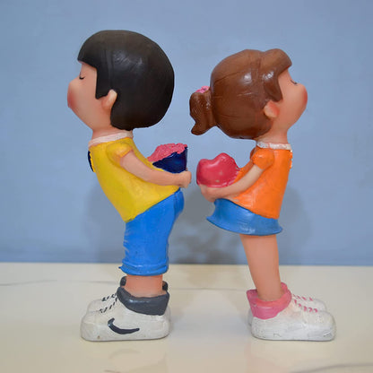Proposing Couple Resin Table Top Showpiece
