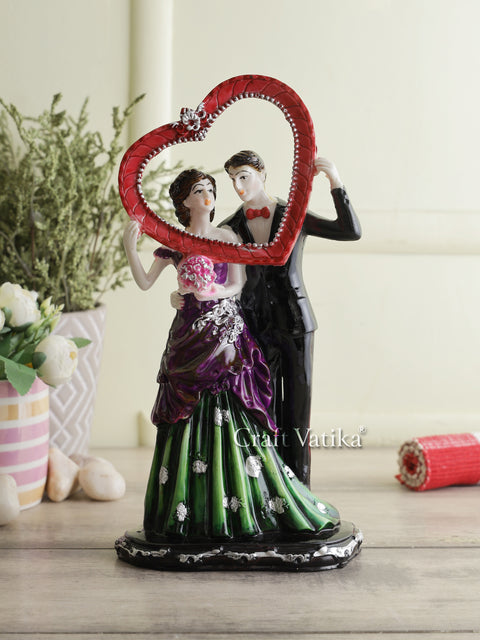 Romantic Couple With Heart Resin Gift Showpiece